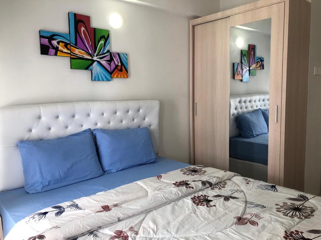 Apartment Grand Sentraland Karawang Manage By Laguna Room Exteriör bild
