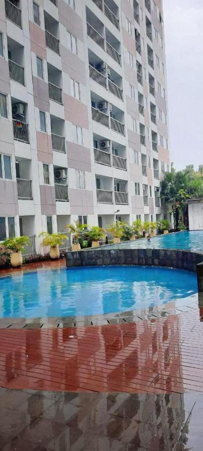 Apartment Grand Sentraland Karawang Manage By Laguna Room Exteriör bild